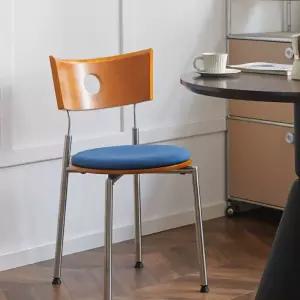 플랜 다이닝 체어 오 북유럽 의자 미니멀 인테리어 카페