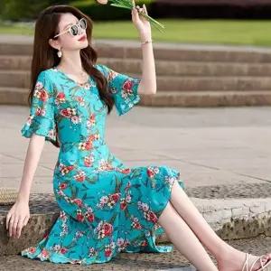 원피스 여름 여자쉬폰원피스 쉬폰 플라워 브이넥 플레어 소매 허리조임 슬림 롱스커트 ible2