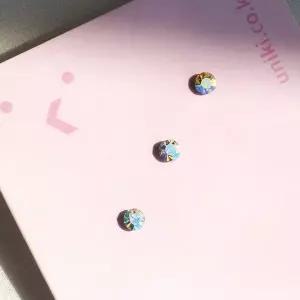 [하프클럽/](낱개판매) 너라는 반짝임 트라거스 귓바퀴 피어싱