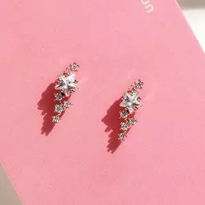 [하프클럽/](낱개판매) 마이 밀키웨이 귓바퀴 아웃컨츠 별 피어싱