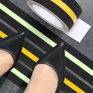 논슬립 야광 바닥대리석 계단미끄럼방지 논슬립테이프 패드시공 5M