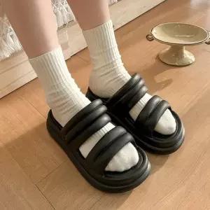 여성 여름 데일리 베이직 통굽 슬리퍼 샌들 경량소재 여성샌들 여름샌들 여자샌들