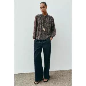 ZARA 프린트 세미 시스루 블라우스 - 멀티컬러 413067