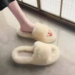 인기상품 빅사이즈가능 밍크 털 슬리퍼 방한화 [W98C57D_260409]