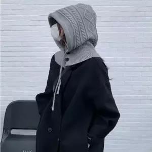 러블리감성 클래식한 디자인 니트 꽈배기 후드 넥워머 겨울모자 비니모자 털모자