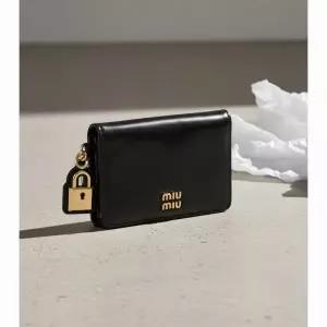 미우미우 Miu Miu 가죽 카드 지갑 카드홀더 26SS 5MC103 2IGA F0002