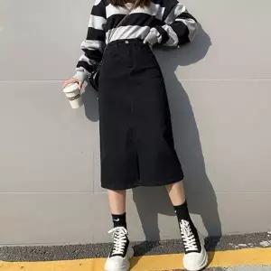 여자 앞트임 롱스커트 블랙 A라인 데님치마 흑 청치마 (HSJ-WC65633)