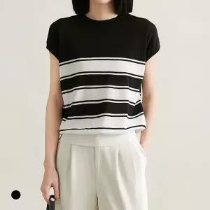 KARRA 스트라이프숏슬리브니트_A6M0031