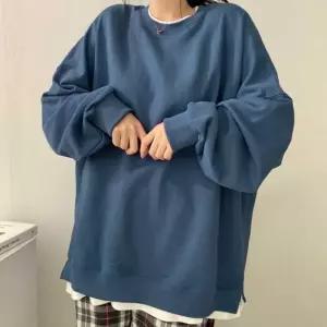 [리빌모아]여자 루즈핏 라운드 레이어드 박스 맨투맨 OCW-TSA-SWFGOS0L