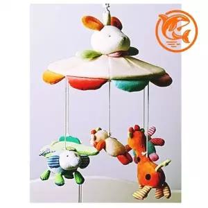 ( )아기 방 인테리어 장식 신생아 기린 모빌 오르골 컬러풀 장난감