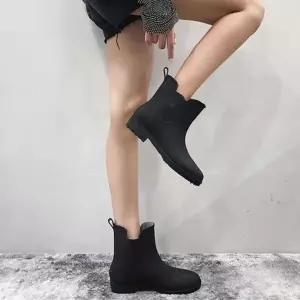 여성 여름 장화 단체 농사 체험용 신발 방수 레인부츠 작업화 고무신 발편한 밭일 신발 장마철 패션화