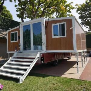 중국산 20피트 접이식  조립식 이동 주택, 확장 가능 컨테이너 하우스 욕실 및 침실 포함