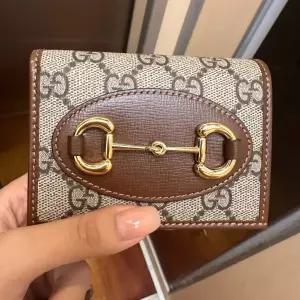  구찌 홀스빗 1955 카드 케이스 반지갑 앙코라 레드 621887