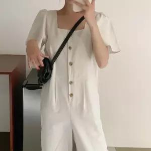 [모노위크][린넨점프수트] 버튼 반팔 롤업소매 여름 와이드핏 점프슈트