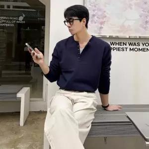 남자 소프트 모달 헨리넥 버튼 긴팔 니트