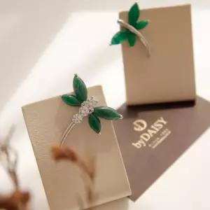 [제이로렌]바이데이지 비취 큐빅 잠자리 꼬리 브로치 Bb0389