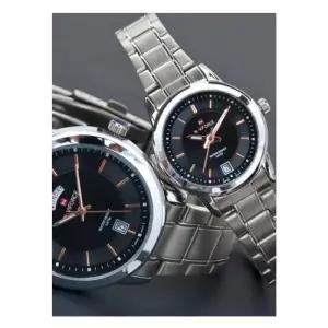 [다잇템]남자 여자 커플 체인 블랙 배색 초침 손목 시계