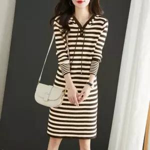 손오천 여사친 원피스 니트 치마 롱 스트라이프 긴팔 데일리룩 브이넥 슬림핏 봄가을 KUK1