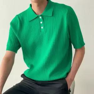 [다잇템]남자 여름카라티 단추 대학생 단정한 반팔 니트