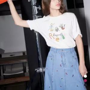 [올리비아로렌]올리비아로렌 해피 올리데이 티셔츠 VOCAS5M4381 애플아울렛