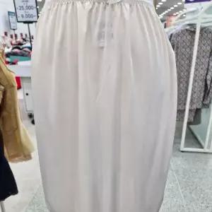 [비비안]실키소재기본 하프슬립 속치마 HS5539_SH