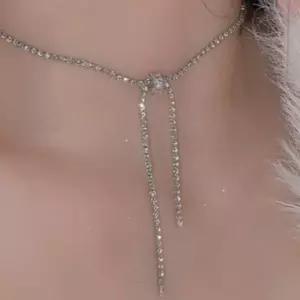 여성 큐빅 초커 목걸이 심플한 레이어드 크리스탈 목걸이 gLh8+1MsO