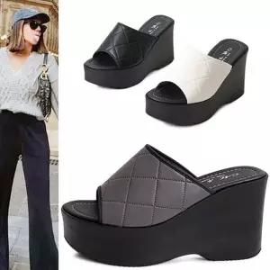 [카미엣뮤즈]퀼팅 하이 웨지 슬리퍼_KM22w290