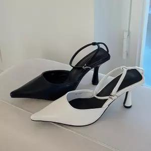 여성 스틸레토 하이힐 스트랩 샌들힐 패션 구두 RVe9+8ffP