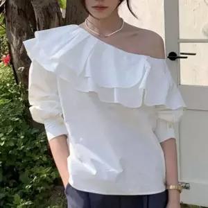 한쪽 오프숄더 이중 프릴 핀턱 블라우스 데이트룩 여성여름블라우스