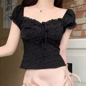 넓은 하트넥 오프숄더 패턴 레이스 슬림핏 데이트룩 셔츠블라우스