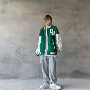 EAMT 여성용 초록 코트 커플 오버핏 힙합 자수 복 야구 스트리트 배색 점퍼 봄가을 EUNG3