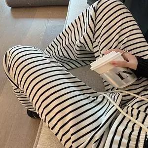 여자 허리밴딩 스트라이프 차르르 바지 (HSJ-WFGRUNS)