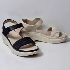 [탠디]미셸by탠디 TC01 여성 3cm 통굽 샌들 키높이 쿠션 데일리 슈즈 X25047SB4 (48200747)