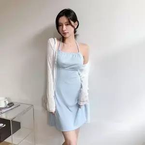 [신세계라이브쇼핑][옷자락] 여자 슬림핏 셔링 홀터넥 플레어 스판 미니원피스