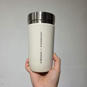 스타벅스 SS 스탠리 크림 아이슬란드 텀블러 473ml 각인 차량용 캠핑
