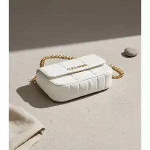 셀린느 마틀라세 모노크롬 체인 숄더백 퀼트 카프스킨 111273EYD 01HT