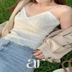 (스트랩조절가능/핀터레스트무드/레이어드템) 세르네 레이스 꽃 셔링 나시 ts4875