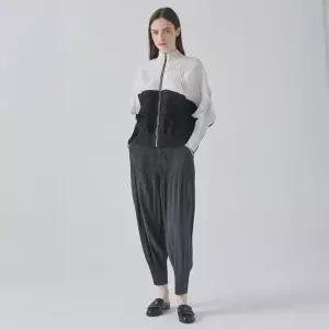 이중주름 배기 플리츠 팬츠_YH02WQPSL11