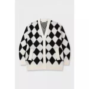 [갤러리아] [BON] 블랙 화이트 다이아 패턴 가디건_BN4SSW835IV