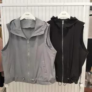 무자크홈플러스17 HC17 LGE-162  블랙 여성 봄 여름 가을 간절기 후드 베스트 MQ3