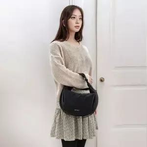 세인트스코트 라운디 미듐 호보백 NBK8177 블랙