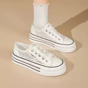 원더맨 흰색 여친 캐주얼 여름 레이스 신발 통굽 캔버스화 아우구스탕 데일리룩 슬립온 메쉬 운동화 스니커