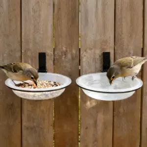 방풍 조류 사료 트레이 - 야외용 나무 장착 야생 목욕 2pcs 튼튼한 철제 링이 있는 벽 목재 데크 울타리에