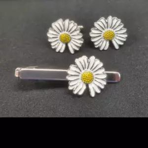 데일리 데이지 커프스 넥타이핀 셋트