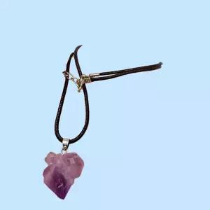 자수정 원석 팬던트 가죽 목걸이 커플 우정 패션 자연석 주얼리 액세서리