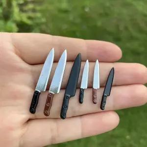 미니어처 키친 나이프 - 1 12 스케일 인형의 집 요리 액세서리 작은 금속 검은색