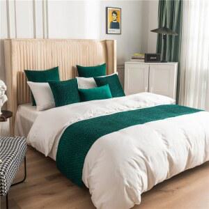 홈 호텔 게스트하우스용 라이트라이프 솔리드 소프트 벨벳 침대 러너 장식 끝 스카프, 에메랄드 그린, 210x45cm / 82x17.5인치