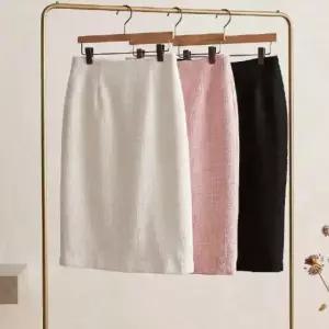 [하프클럽/]여성 중간 일상 코지 로제 로맨틱 길이 치마