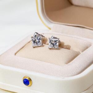 메시 주얼리 9K 화이트컬러 골드 1캐럿 프린세스 컷 랩그로운 다이아몬드 스터드 귀걸이 여성용 재고 있음