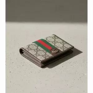 구찌 오피디아 스몰 사이즈 지갑 26SS 반지갑 838487 FAE0L 9746
